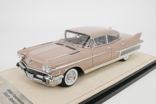 Cadillac fleetwood sixty - fleetwood,