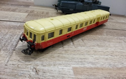 Autorail xb8147 sncf jouef - ho,