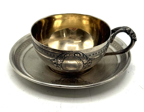Rare tasse sous - et, en