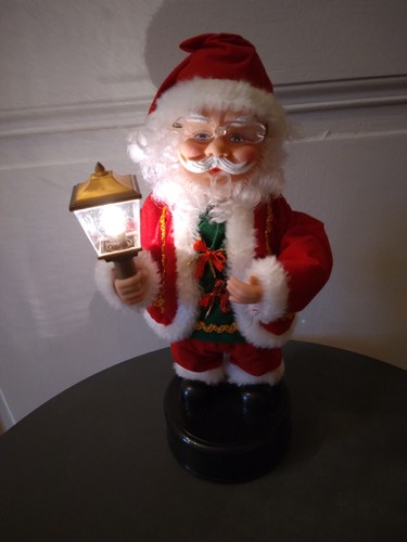 Père noël musical - père,