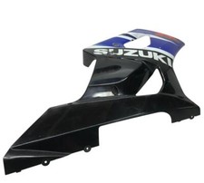 Cache flanc de carenage droit