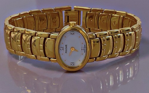 Belle montre femme - , pulsar