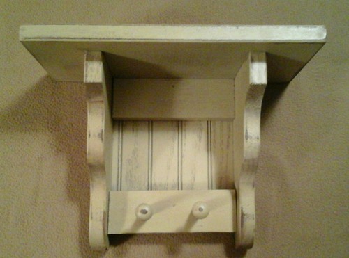 Wooden peg shelf beige - 2,