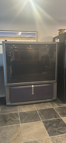 Sony proj screen - sony, 61”