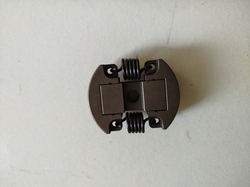 Embrayage pour taille - ,