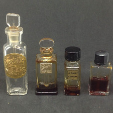 D'ORSAY 4 FLACONS TIGE TOUCHE