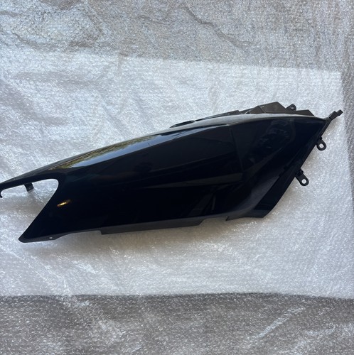 Cache carenage coque - , arriere