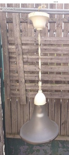 Ancienne lampe industrielle - ancienne,
