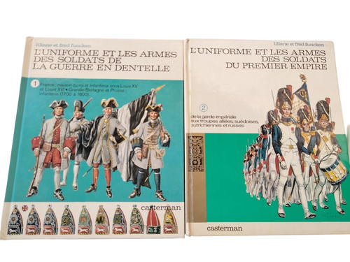 Casterman uniforme armes - uniforme, et