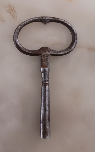 Ancienne clé pendule - ancienne,