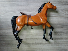 cheval big jim ou barbie