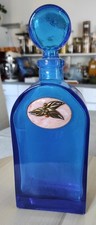 Une Superbe Bouteille Bleue