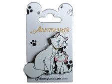 Pin’s  Disneyland Paris   LES ARISTOCHATS   duchesse et marie