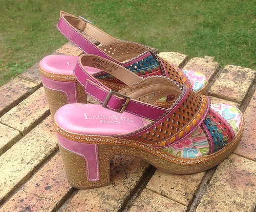 Paire sandales compensees - de,