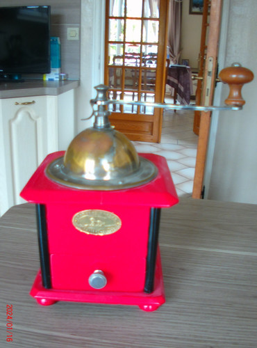 Ancien superbe moulin a - ,