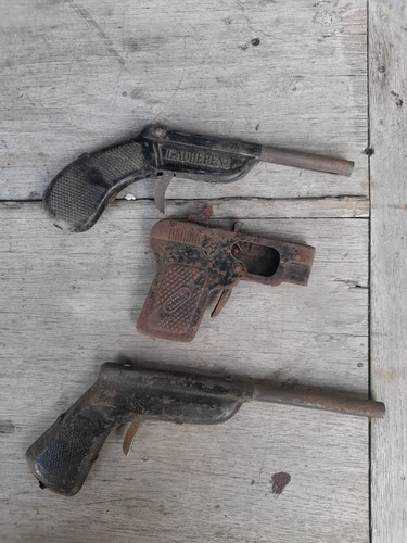 Lot jouets anciens pistolets - 3,