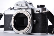 Appareil photo reflex argentique Nikon FM argent 35 mm boîtier uniquement exc...