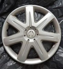 Un Enjoliveur Renault 14 Pouces