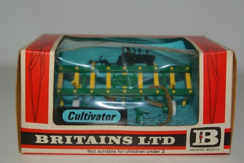 Britains 9536 cultivateur - britains,
