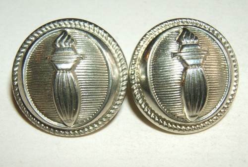 Lot boutons r s - lot, c.r.s.