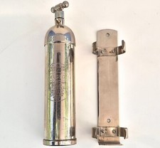MAGIC L’ÉTEIGNOIR SCIENTIFIQUE ANCIEN EXTINCTEUR AUTOMOBILE AVEC SUPPORT VOITURE