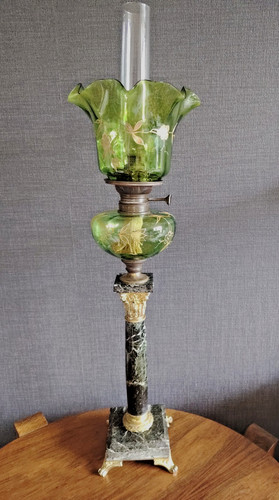 Magnifique lampe pétrole - magnifique,