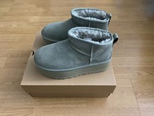 UGG CLASSIC ULTRA MINI