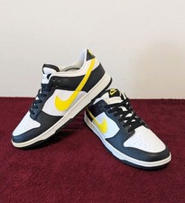 Baskets Original Nike Dunk Low Cuir Blanc Jaune Noir Taille 44.5 Neuves