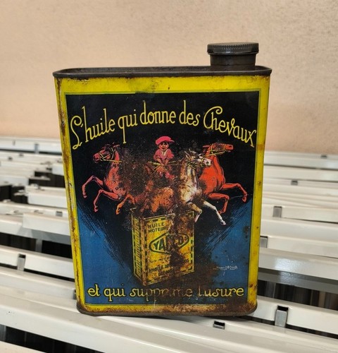 Bidon huile ancien - bidon,