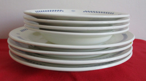 Assiettes plates 4 - plates, et