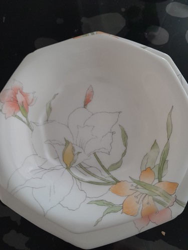 Assiettes creuses 6 - assiettes, et