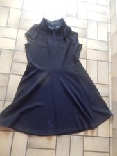 ROBE NOIRE, taille 1, PAPRIKA