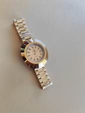 Tres Belle Montre RADO  Diastar Original quartz Vintage Dorée pour femme