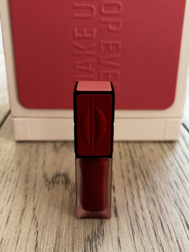 Make forever artist - up, liquid