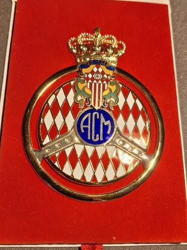 Rosace radiateur automobile - rosace,