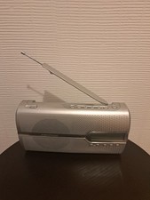 RADIO PORTABLE GRUNDIG MUSIC