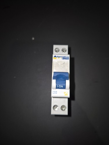 Disjoncteur ae12232 c32 - disjoncteur,