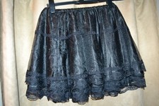 FANTASTIC SEXY BLACK FRILLY PETTICOAT/UNDERSKIRT SISSY  MISTRESS DOMINA  CD/TV