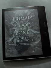 Kindle Oasis 10th Generation E-Reader 8GB, Graphite, WiFi