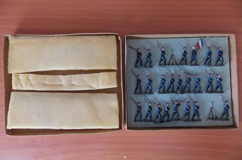 Lot fusiliers marins cbg - lot,