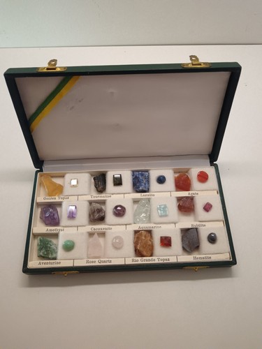 Coffret pierres semi - 24,