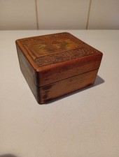 Ancienne Petite Boîte En Bois