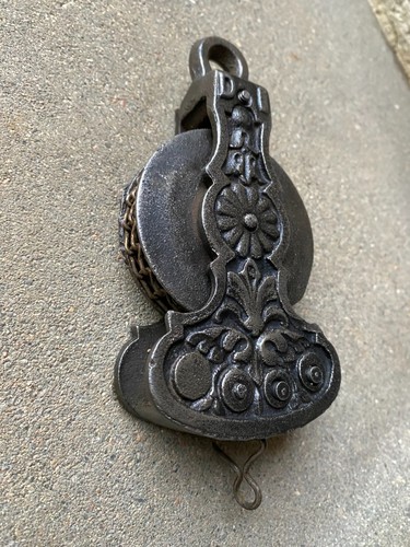 Ancienne poulie fonte de - poulie,