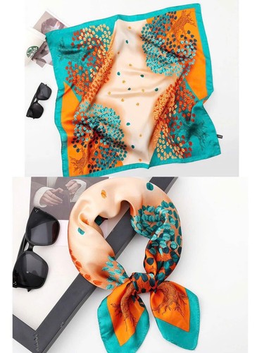 Foulard carré élégant