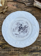 Assiette en relief à thème - Onnaing " Mouzin frère & cie, Faïence du XIXème "