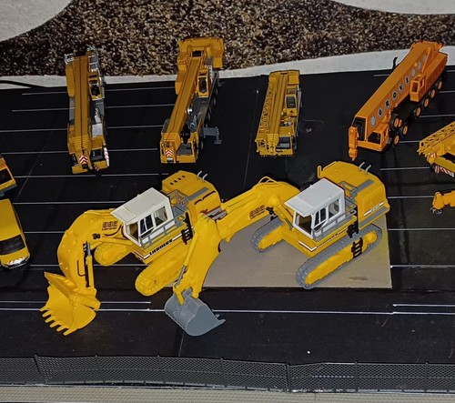 Engins chantier liebherr r - de,