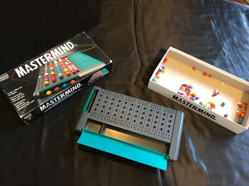 Jeu plateau master mind - plateau,