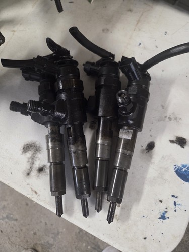 Injecteurs 0445110075 - 4,