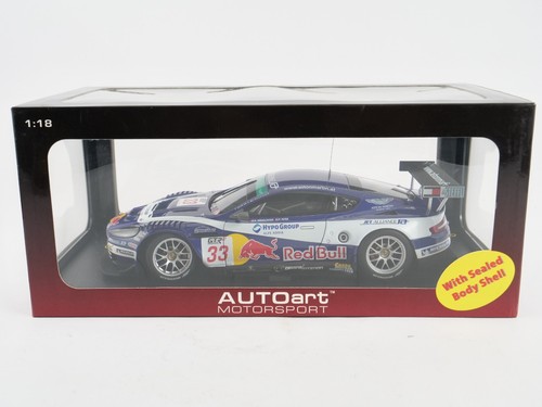 Auto art aston - 1/18,
