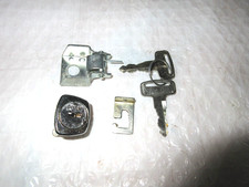 1979 Yamaha RD400F NEW Fuel Tank Cap Lock Assy & Keys  RD400 Daytona Special 2V0
